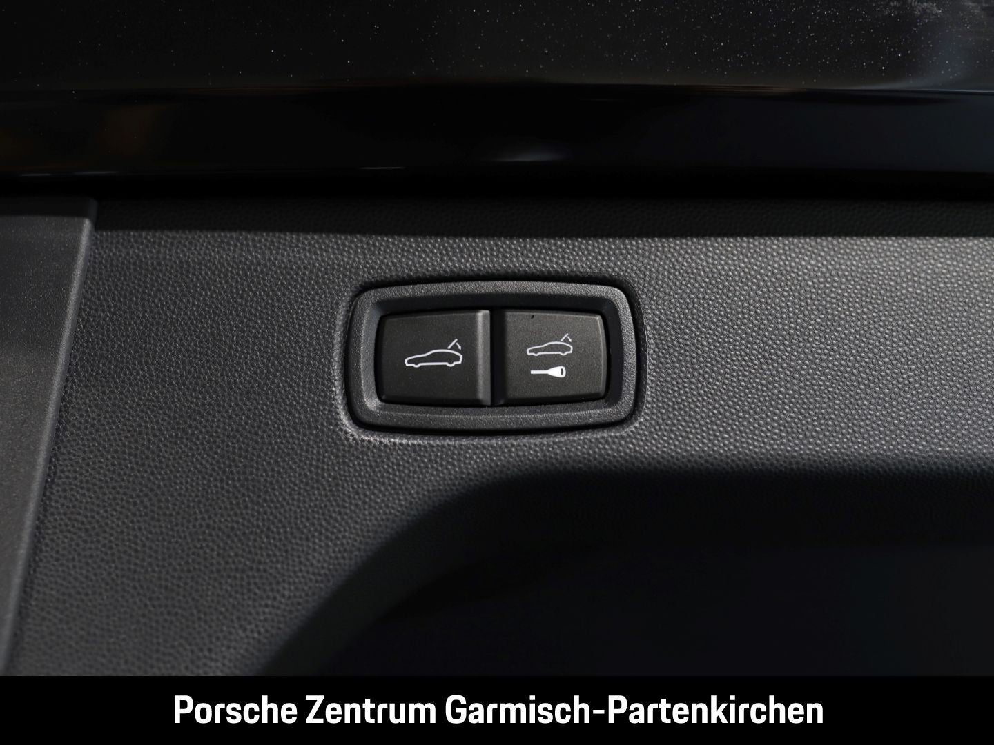 Porsche Macan Turbo 360 Kamera LenkradHZG Keyless Entry