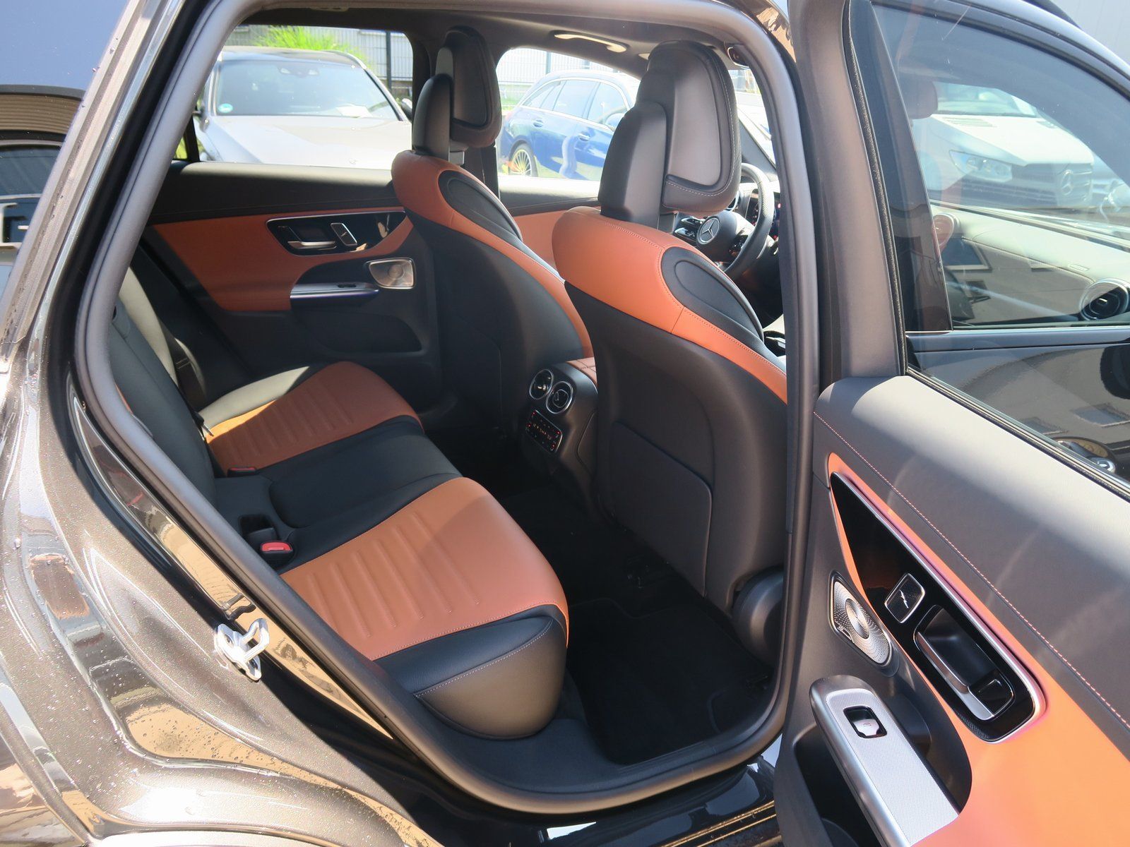 Mercedes-Benz GLC 300 d AMG Line Premium Plus AHK Night 20"