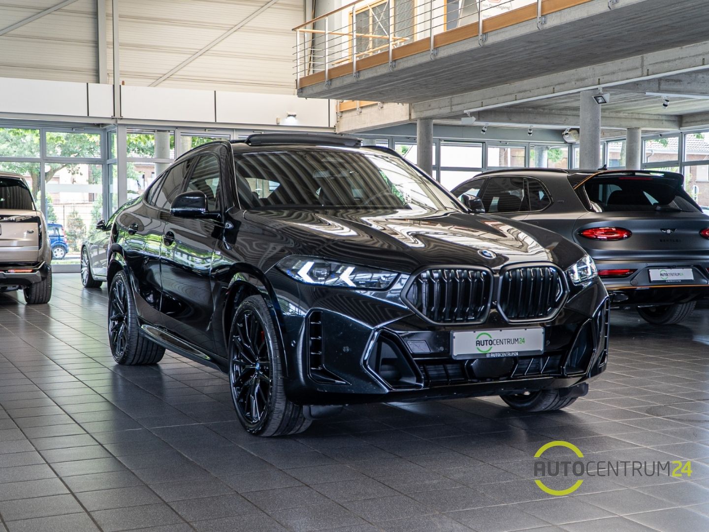 BMW X6 30d M Sport Pano Luft Memo Carbon AHK HUD