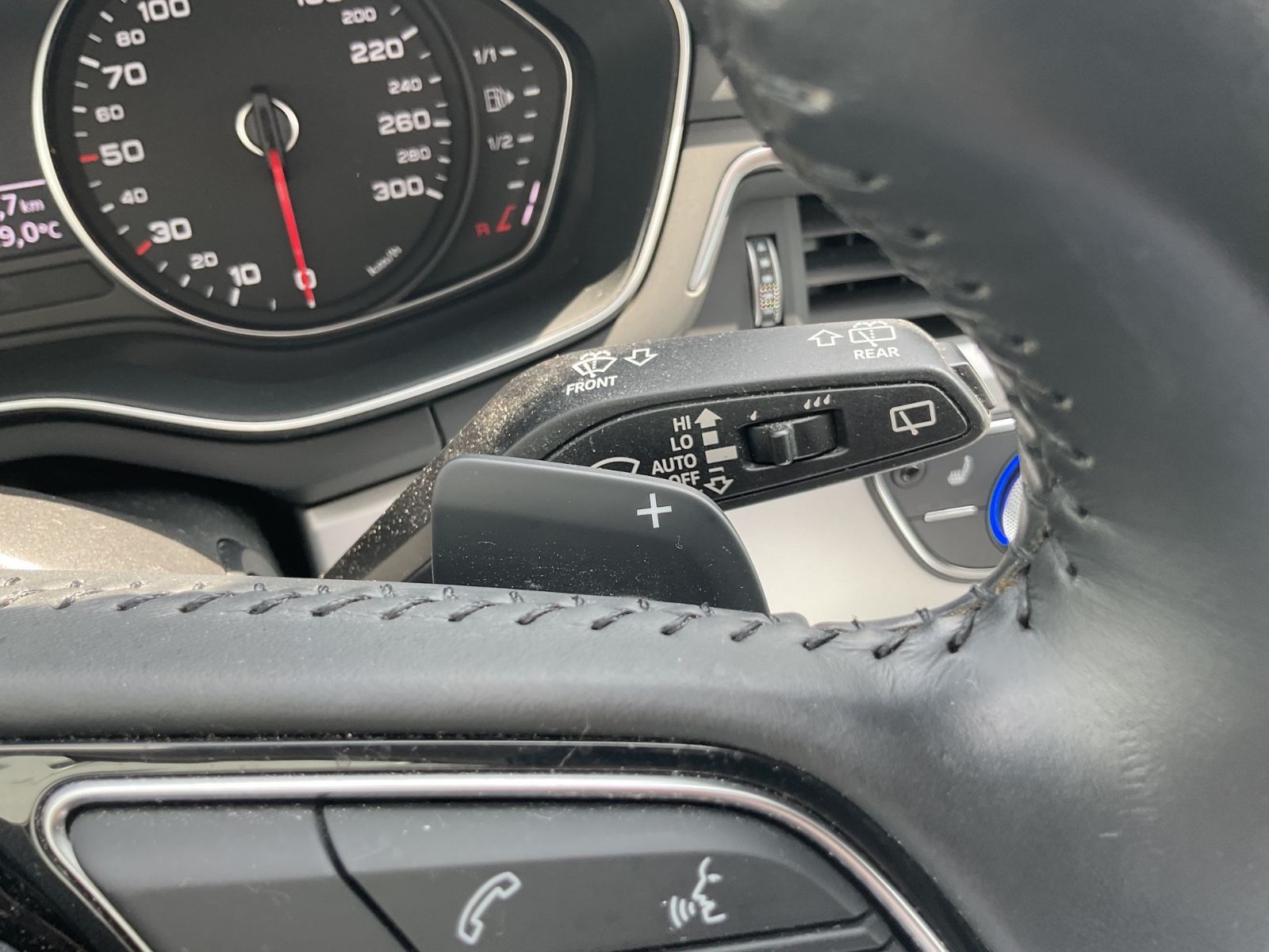 Audi A4 Avant 35 TFSI S-tronic - Samsaru's Car Outlet