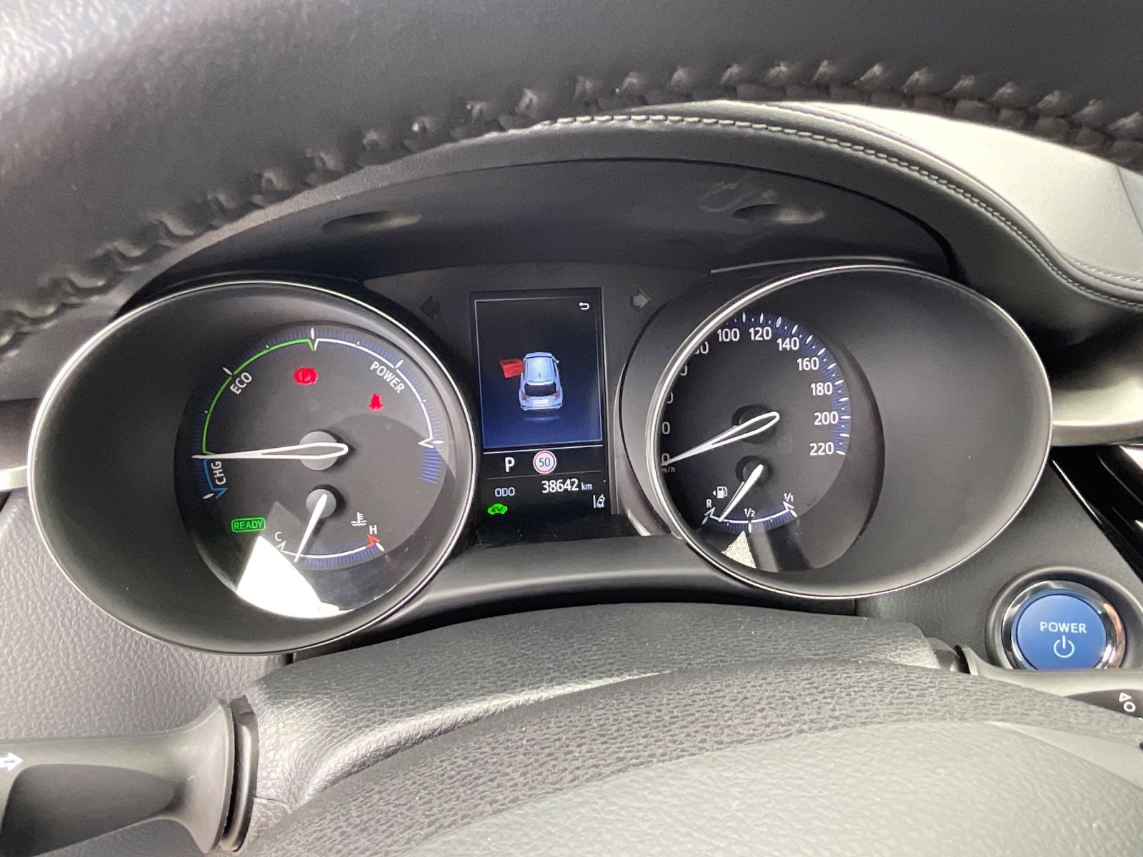 Toyota C-HR Hybrid - Samsaru's Car Outlet