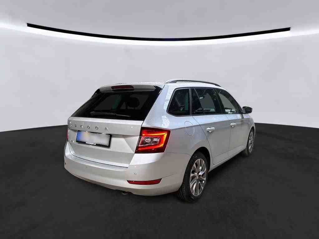 Skoda Fabia Combi 1.0 CLEVER - Samsaru's Car Outlet