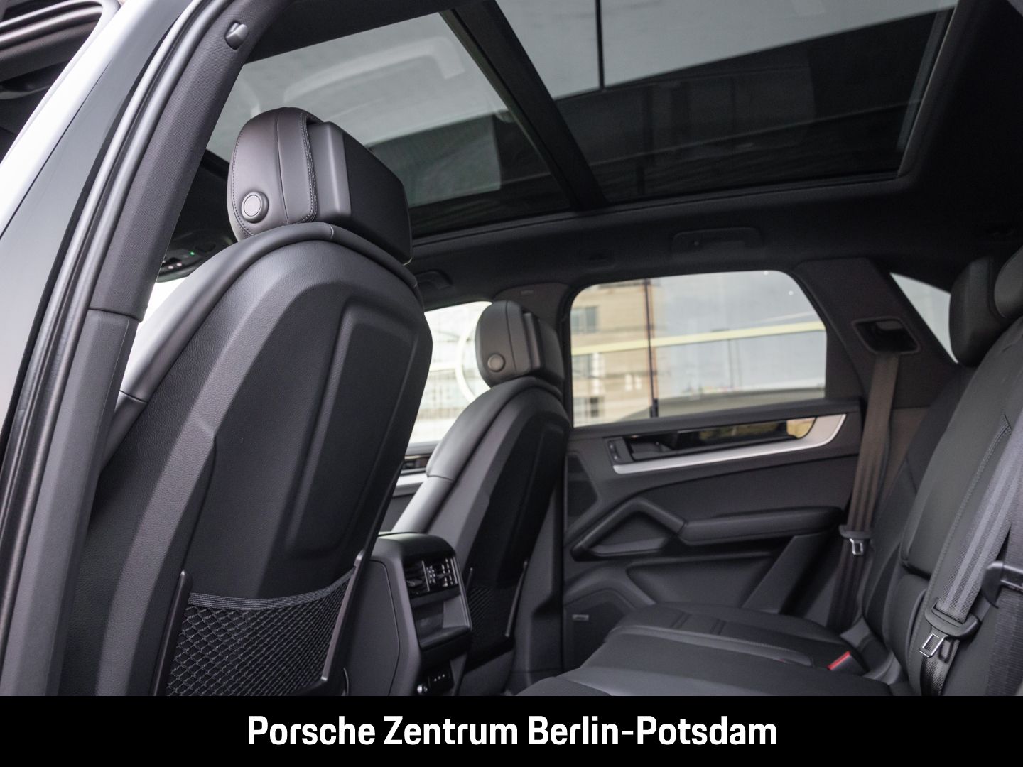 Porsche Cayenne S Sportabgas Surround-View LED-Matrix