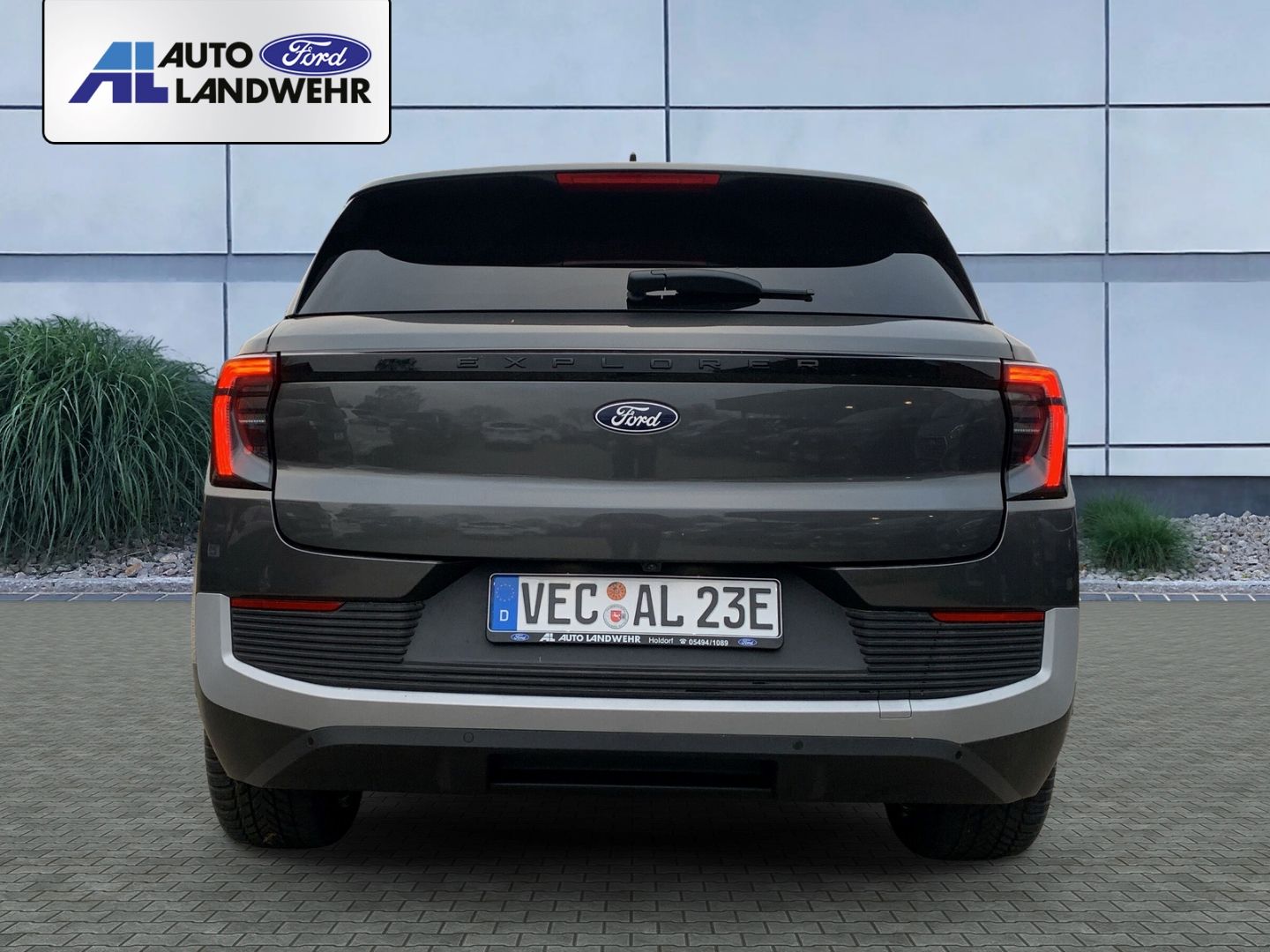 Ford Explorer RWD Extended Range HUD AHK-el. klappb.