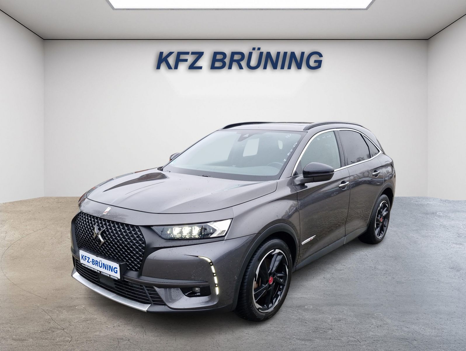 DS Automobiles DS7 Crossback PHEV 225 e-AT Performance Line Nav