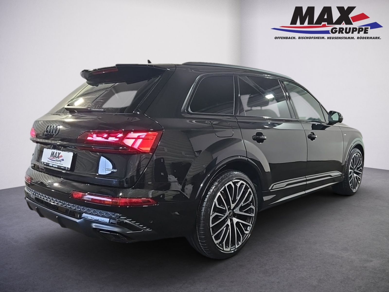 Audi Q7 SUV 50 TDI quattro S LINE+AHK+MATRIX+PANO+B&O