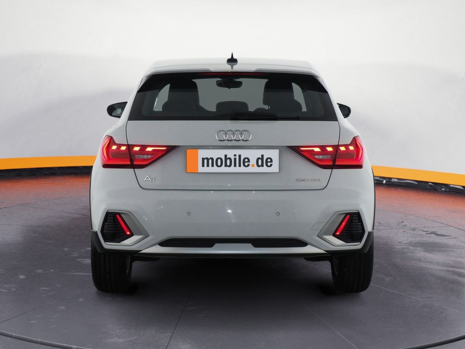 Audi A1 allstreet 30 TFSI S tronic - Samsaru's Car Outlet