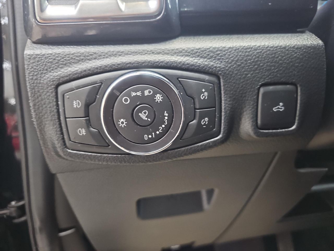 Ford Ranger Wildtrak Extrakabine 4x4 AHK Bluetooth