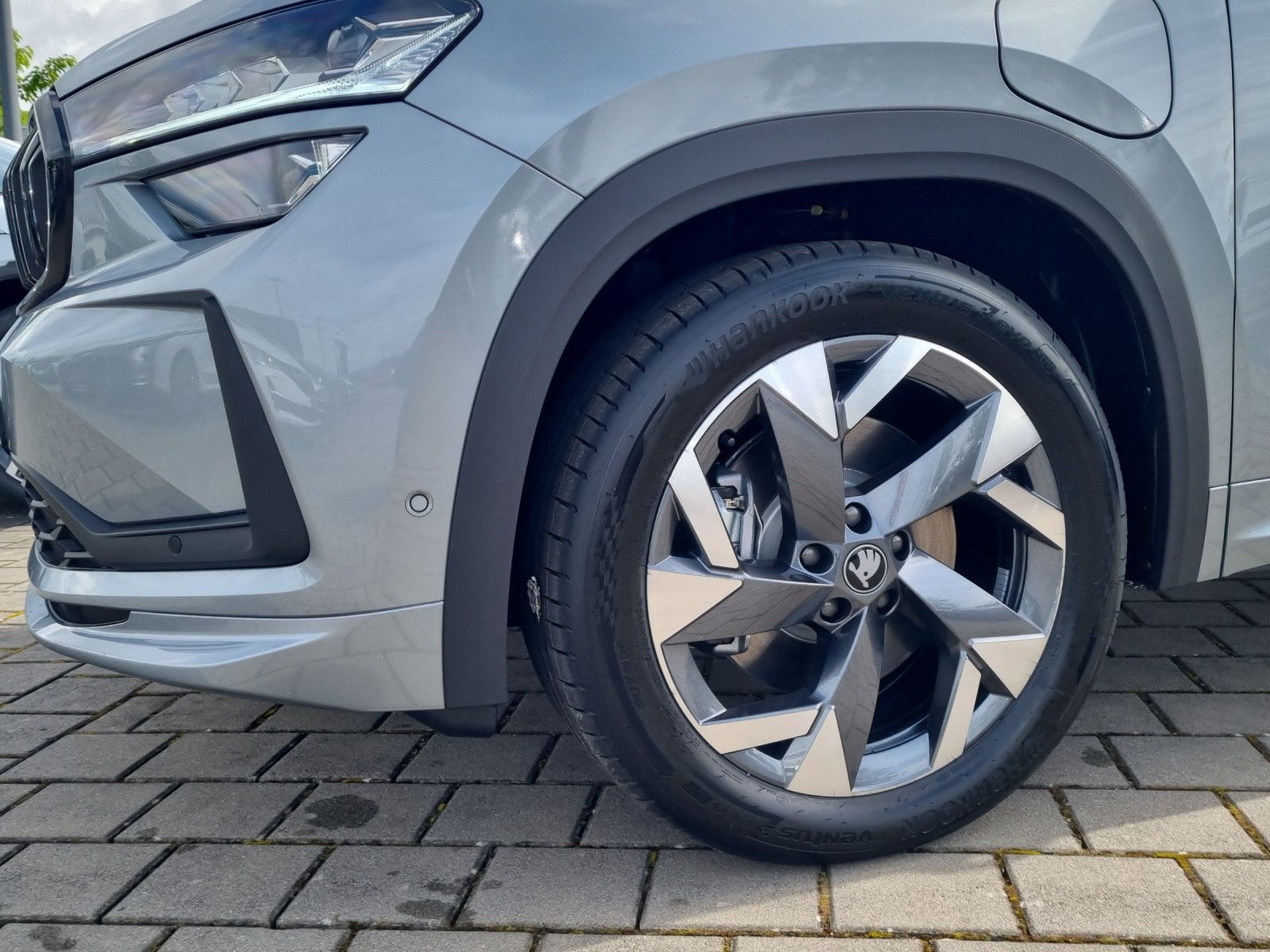 Skoda Kodiaq 1.5 TSI iV Sportline AHK Fahrassi+Info