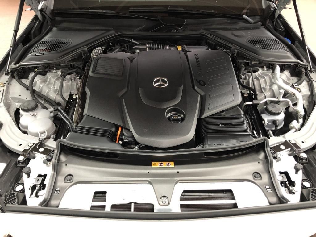 Mercedes-Benz E 450 d 4MATIC T-Modell AMG+MBUX+Superscreen+AHK