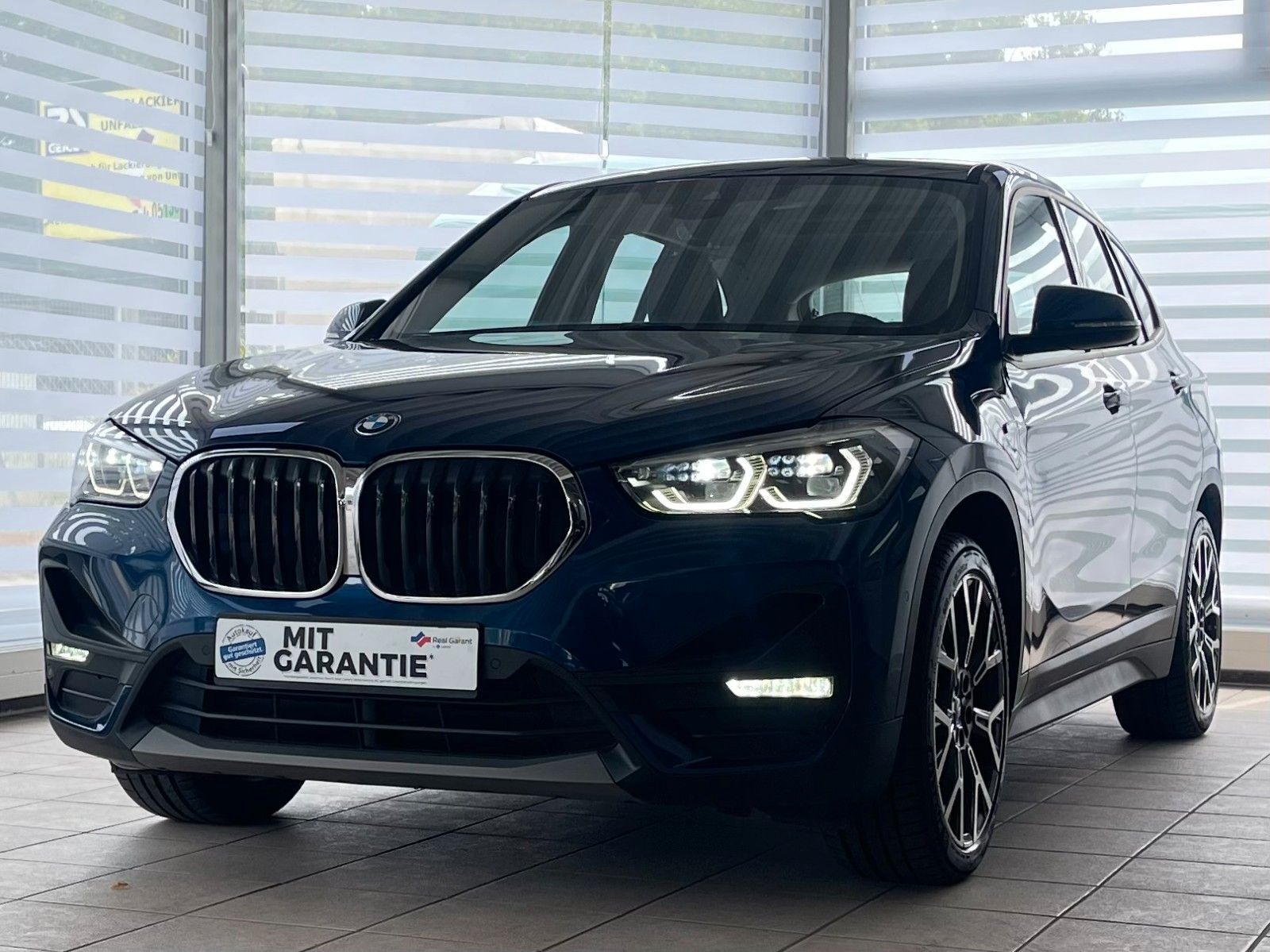 BMW X1 xDrive 25e Aut. - Samsaru's Car Outlet