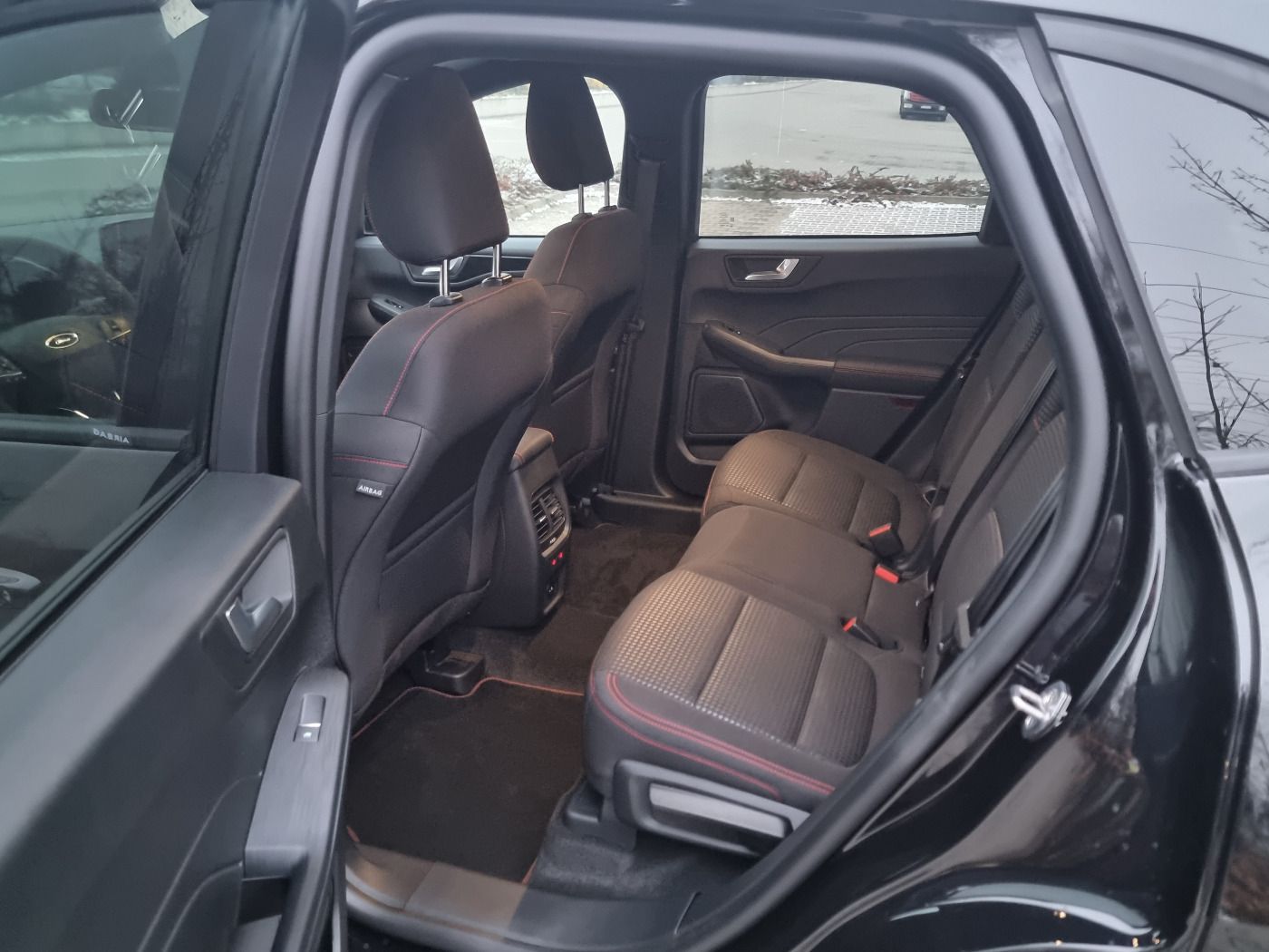 Ford KUGA ST-Line - Samsaru's Car Outlet