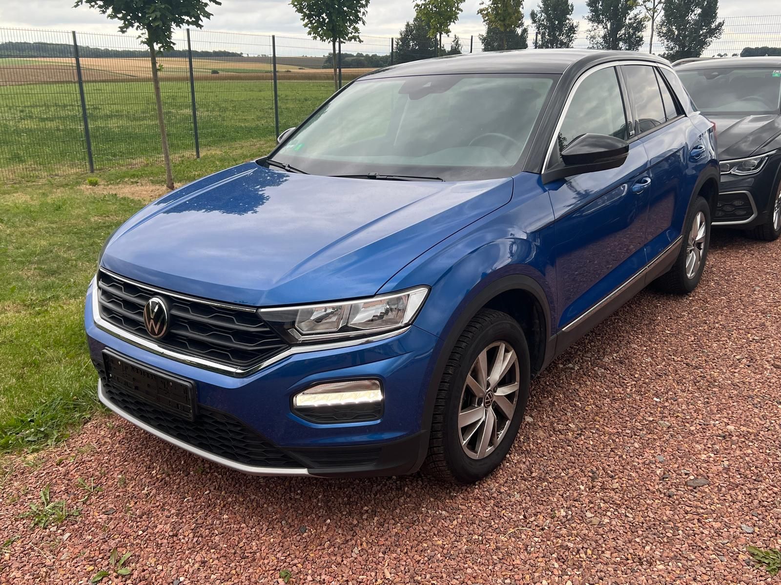 Volkswagen T-Roc 2.0 TDI Style - Samsaru's Car Outlet
