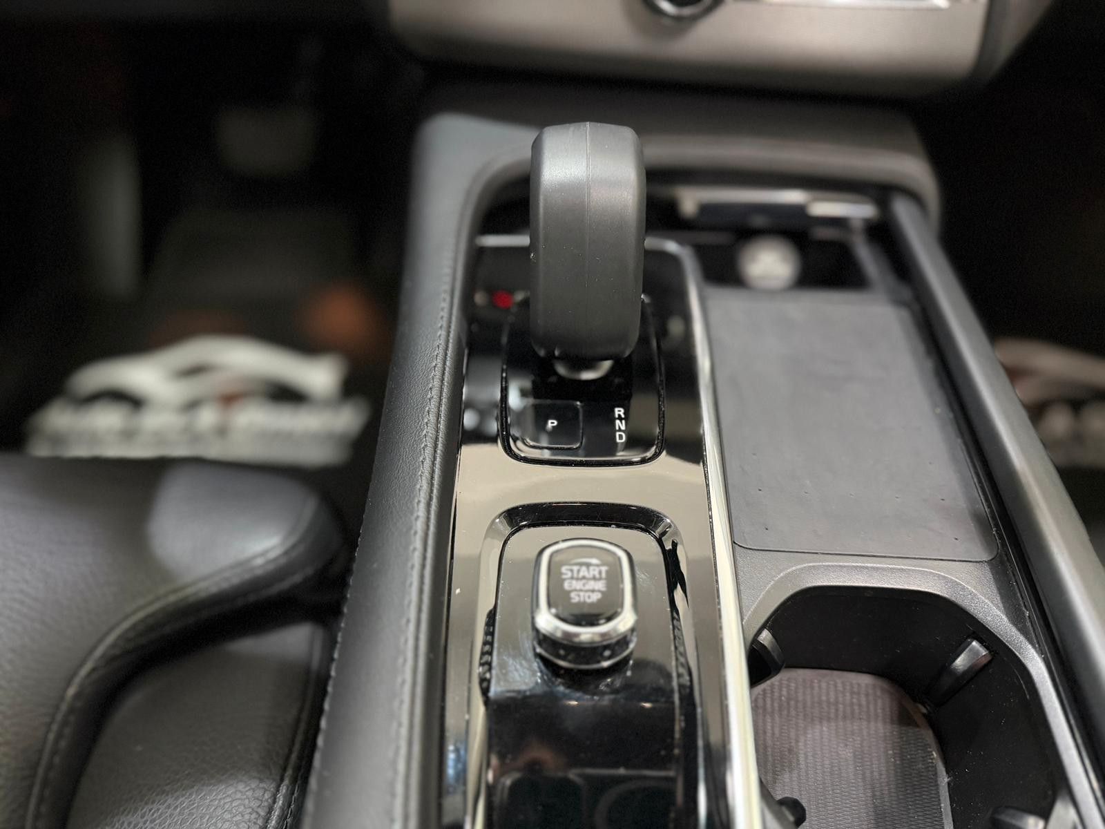 Volvo XC90 T8 Plus Bright Hybrid AWD Pano.|AHK|7 Sitze