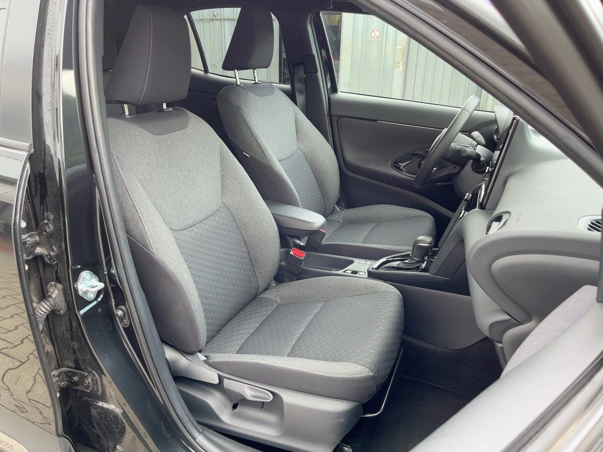 Toyota Yaris Cross 1.5 Hybrid Teamplayer CloudNavi*ACC