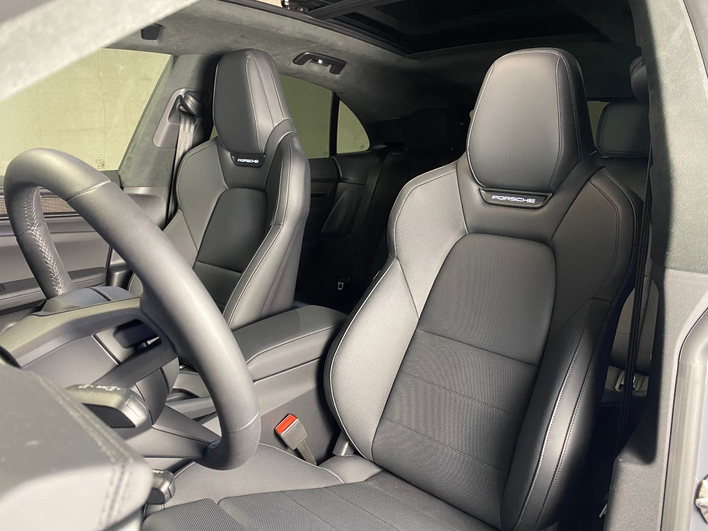 Porsche Macan Turbo | 22-Zoll RS Spyder | HA-Lenkung |