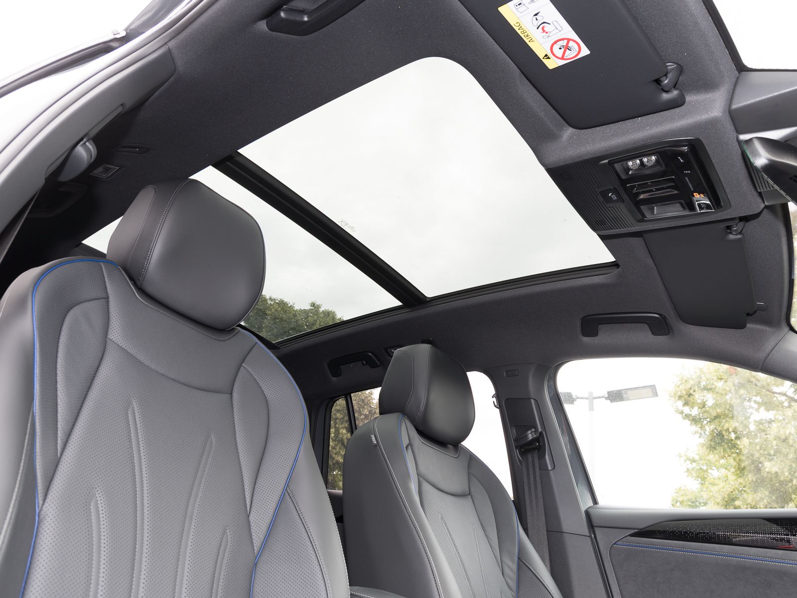 Volkswagen Tiguan 2.0 TSI DSG 4M R-Line Black Style STANDHZ