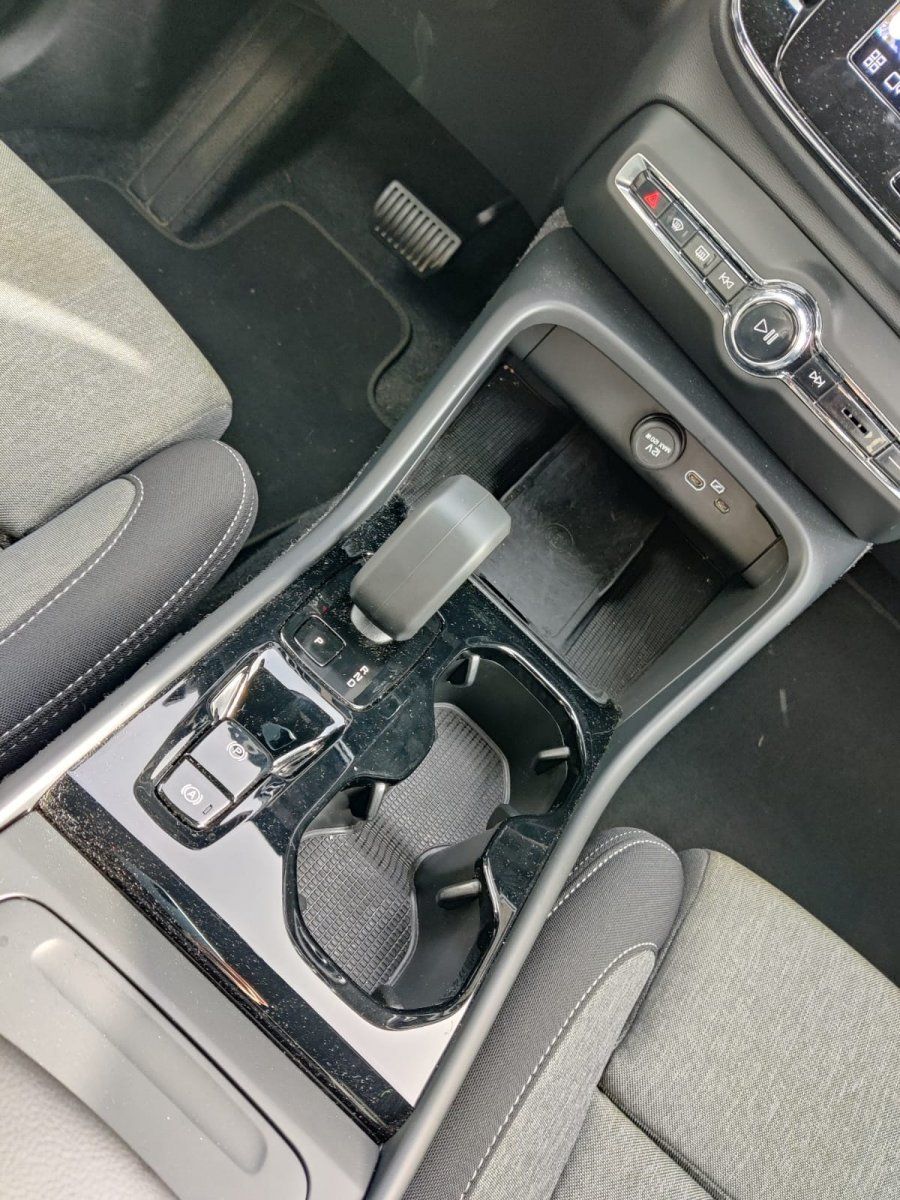 Volvo XC40 B3 Plus Dark 8-fach Aktionspreis