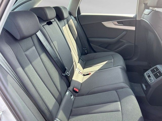 Audi A4 Avant 40TFSI S-tronic S-Line - Samsaru's Car Outlet