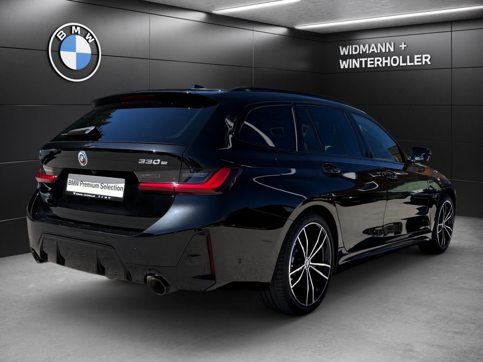 BMW 330e xDrive Touring M Sport Pro Pano ACC H/K AHK