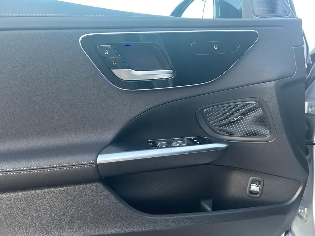 Mercedes-Benz C 200 AMG - Samsaru's Car Outlet