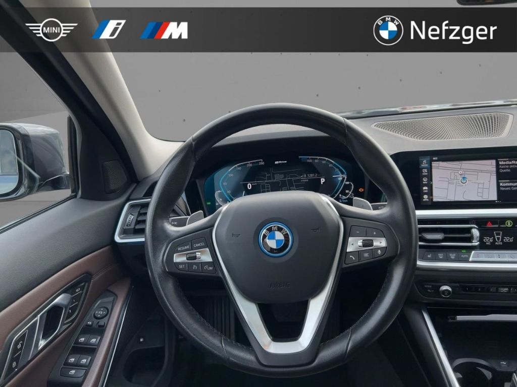 BMW 330 e xDrive Limousine Sport Line RFK LASER HUD