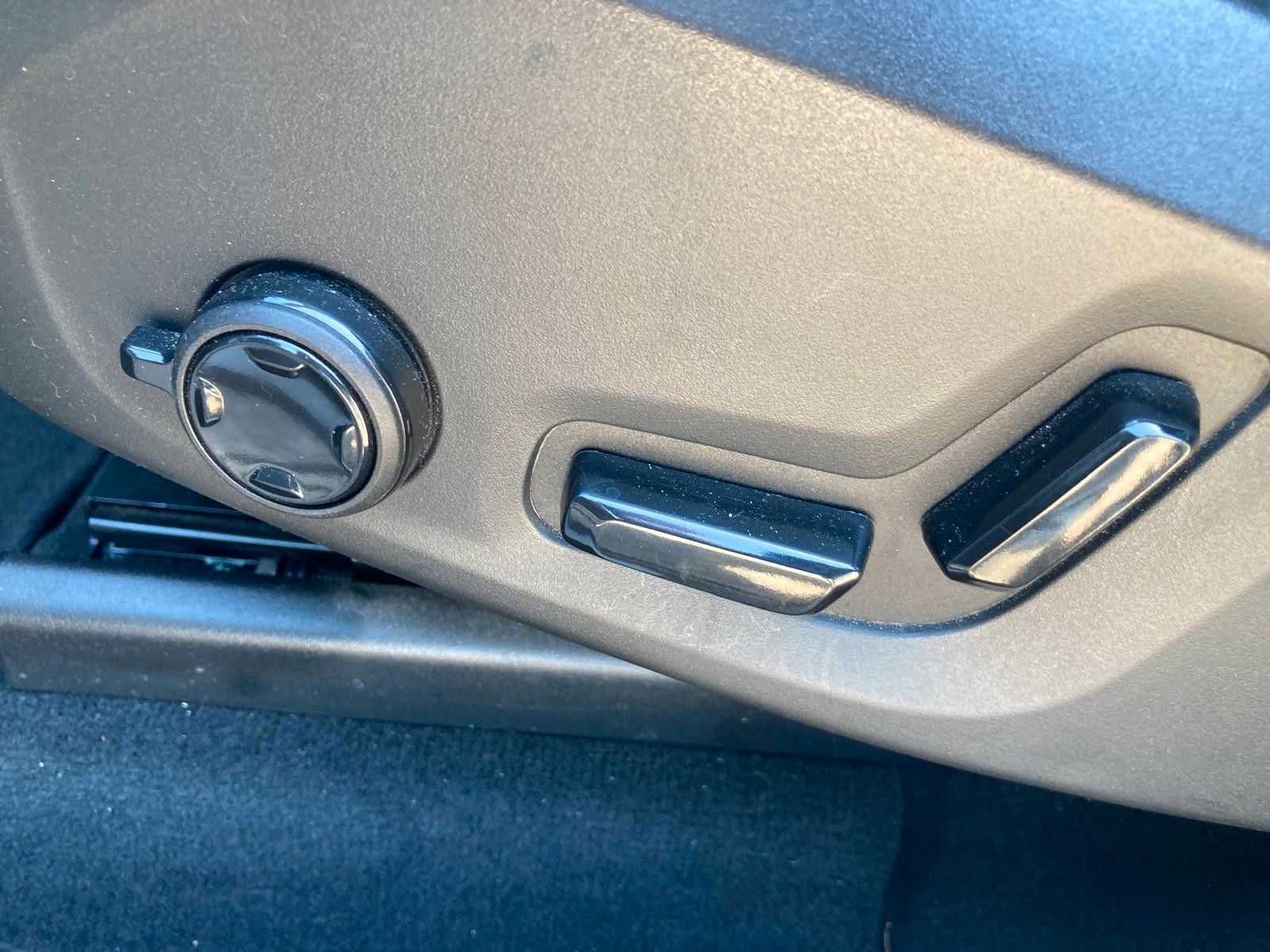 Volvo XC 60 B4 Inscription AWD - Samsaru's Car Outlet