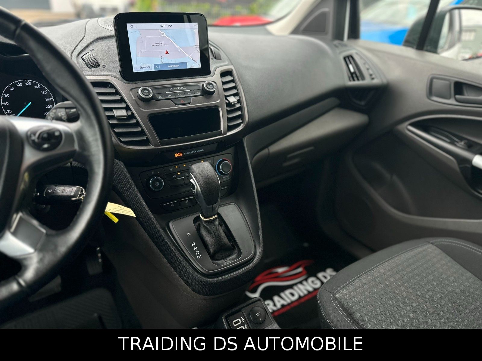 Ford Transit Connect - Samsaru's Car Outlet