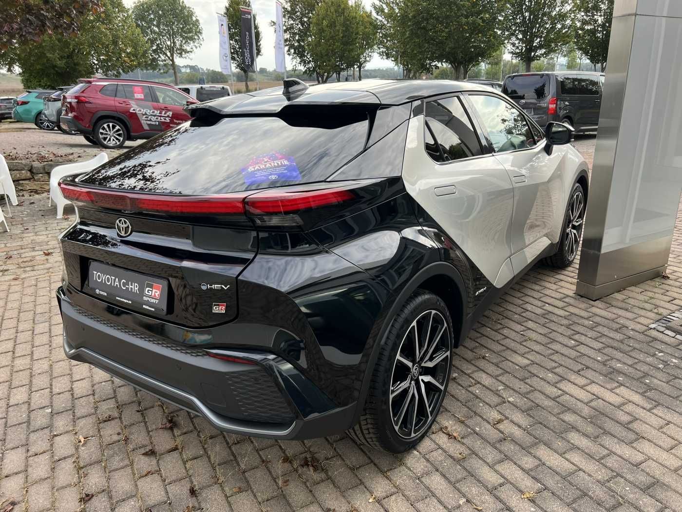 Toyota C-HR 2.0 GR 4X4 SPORT - Samsaru's Car Outlet