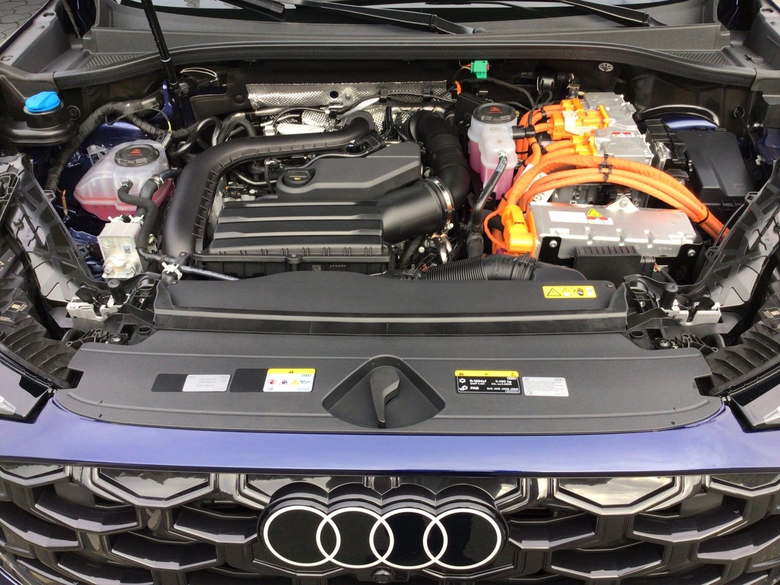 Audi Q3 1.5 e-hybrid S-tronic S-LINE 5JG/TECHPLUS