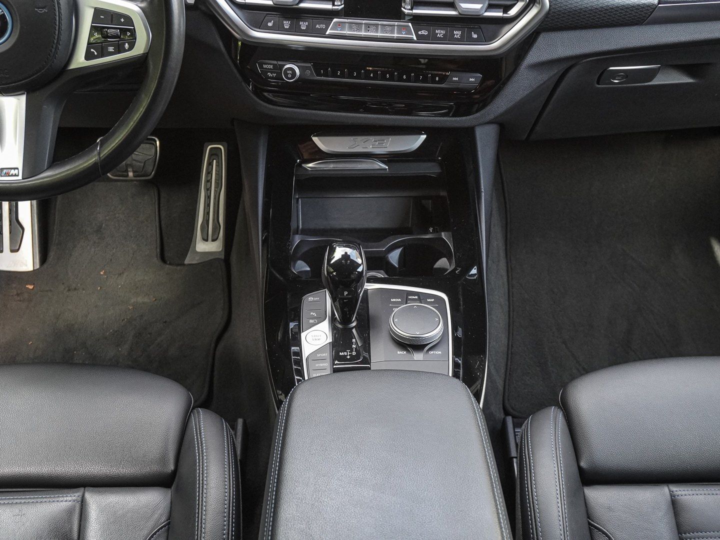 BMW X3 xDrive30e M Sport HUD PANO ACC AHK RFK NAVI