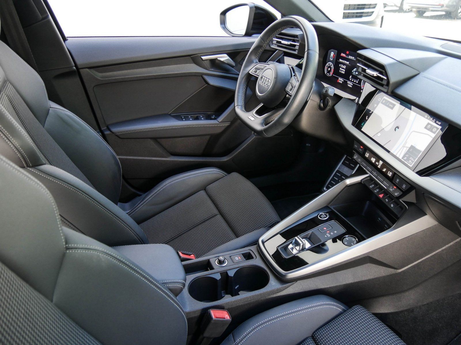 Audi A3 Limousine 30 TDI S tronic S-Line - Samsaru's Car Outlet