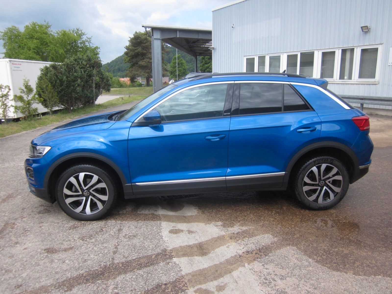 Volkswagen T-Roc Active - Samsaru's Car Outlet