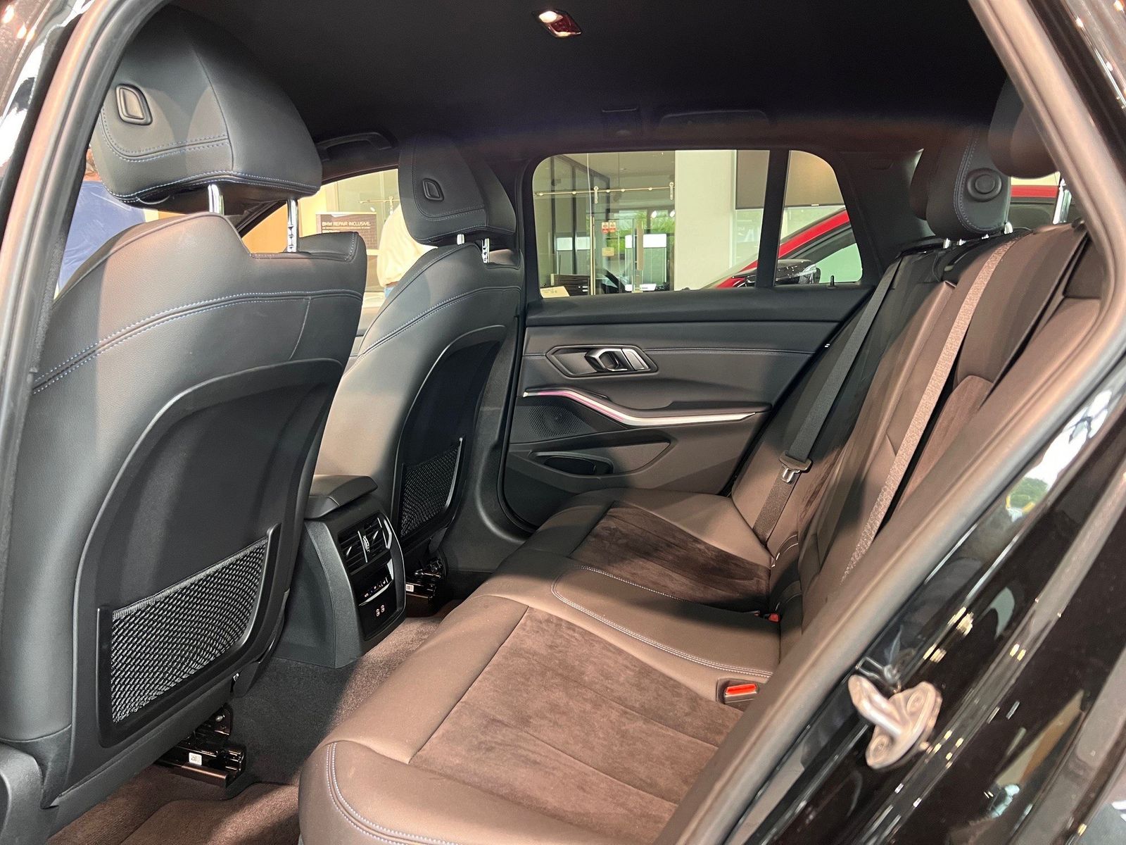 BMW 320d xDrive M Sport - Samsaru's Car Outlet