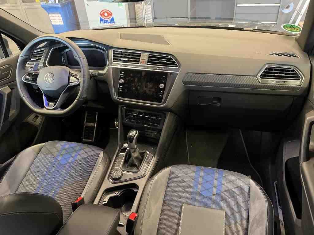 Volkswagen Tiguan R 2.0 TSI AHK Black Area View Frontscheib