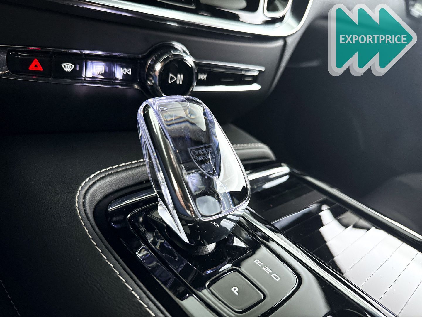 Volvo V60 T6 Plug-in hybrid AWD Plus Dark | Parkeercam