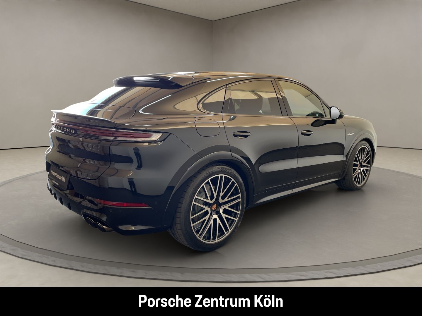 Porsche Cayenne E-Hybrid Coupe InnoDrive LED-Matrix BOSE