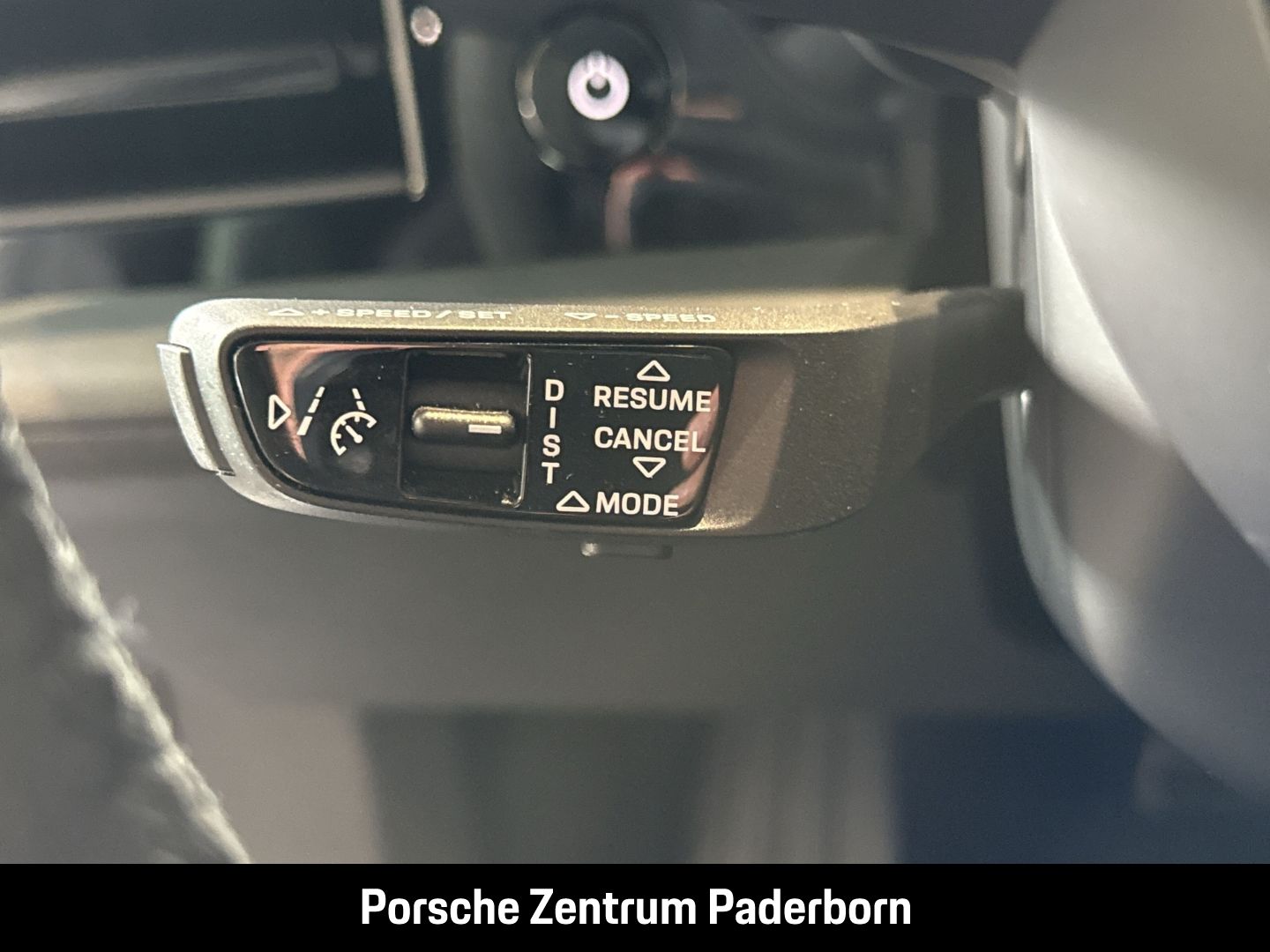 Porsche Taycan 4S Cross Turismo InnoDrive Surround-View