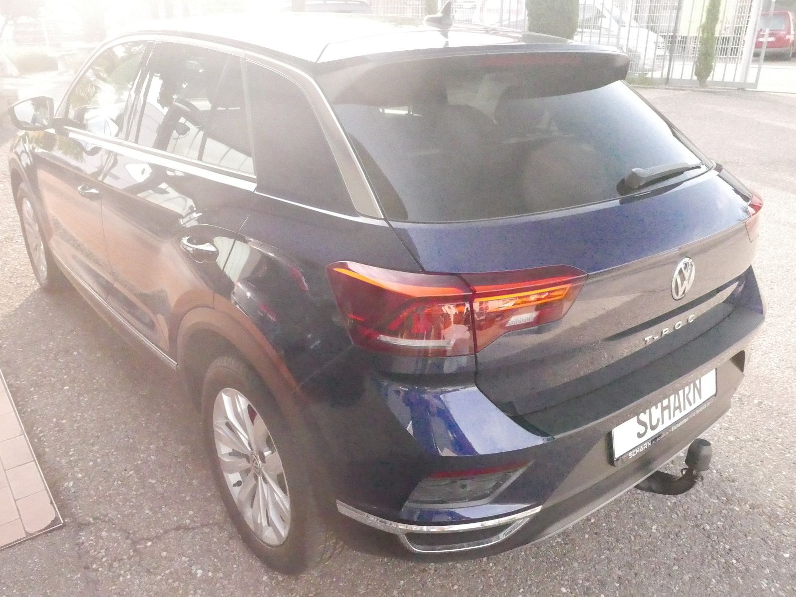 Volkswagen T-Roc Sport - Samsaru's Car Outlet