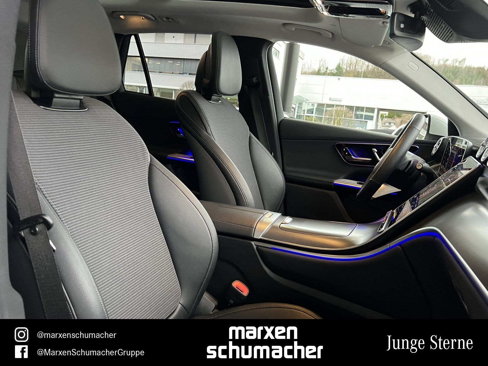 Mercedes-Benz GLC 220 d 4M AVANTGARDE Pano+360°+AHK+DIGITAL