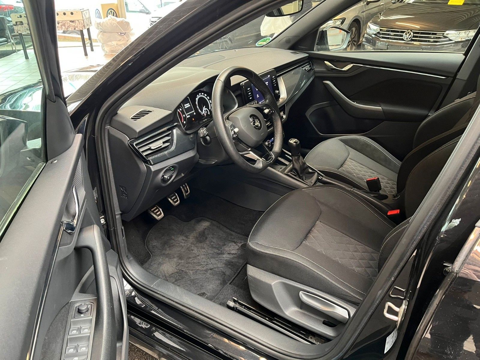 Skoda Kamiq 1.0TSI Style - Samsaru's Car Outlet