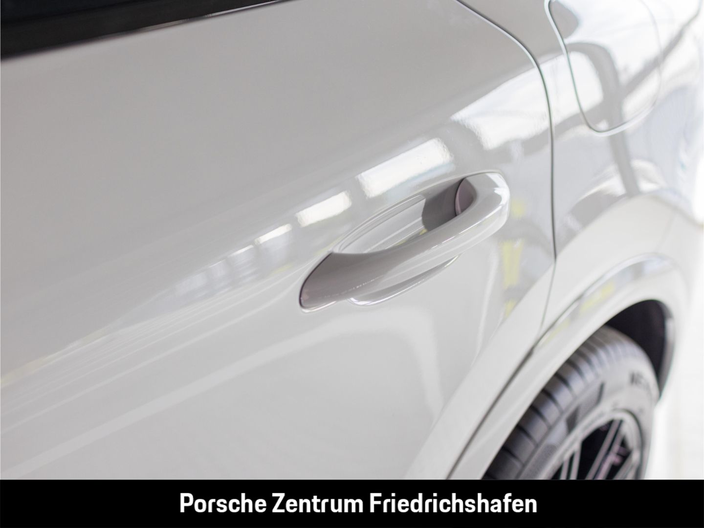 Porsche Cayenne E-Hybrid BOSE LED-Matrix Panoramadach