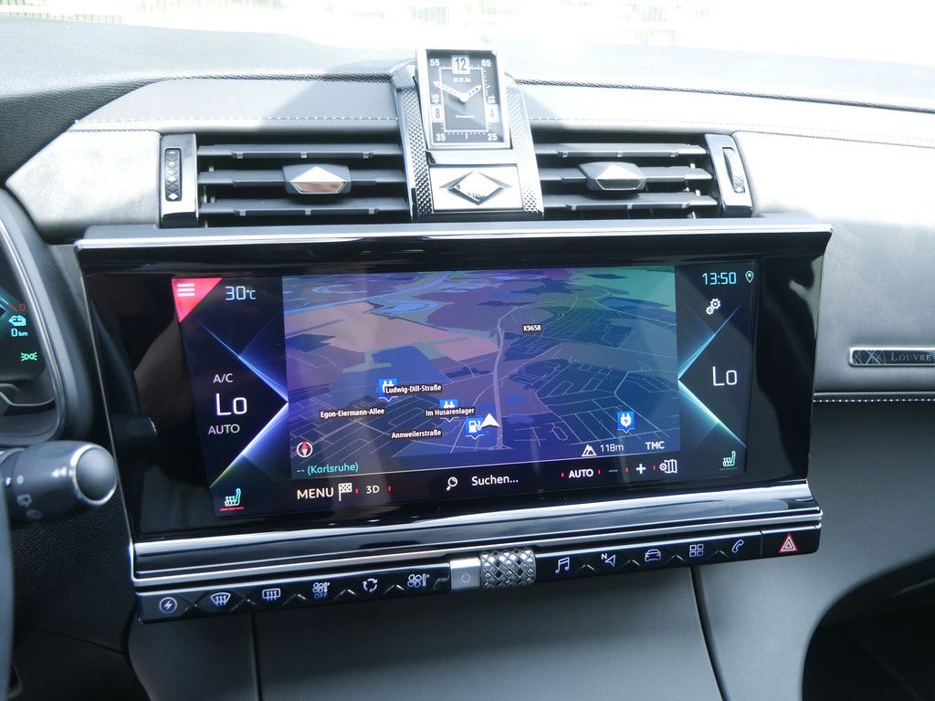 DS Automobiles DS 7 Crossback E-Tense Louvre 4x4 AKTIVSITZE LED