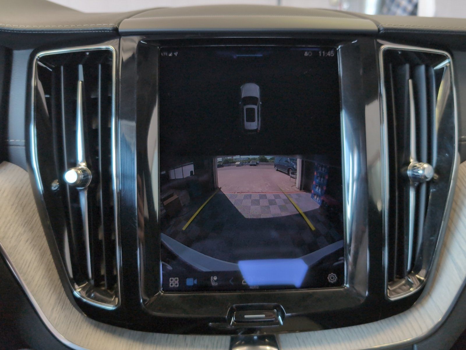 Volvo XC60+B5+AWD+Inscription+AHKsemi+abged.Scheiben++