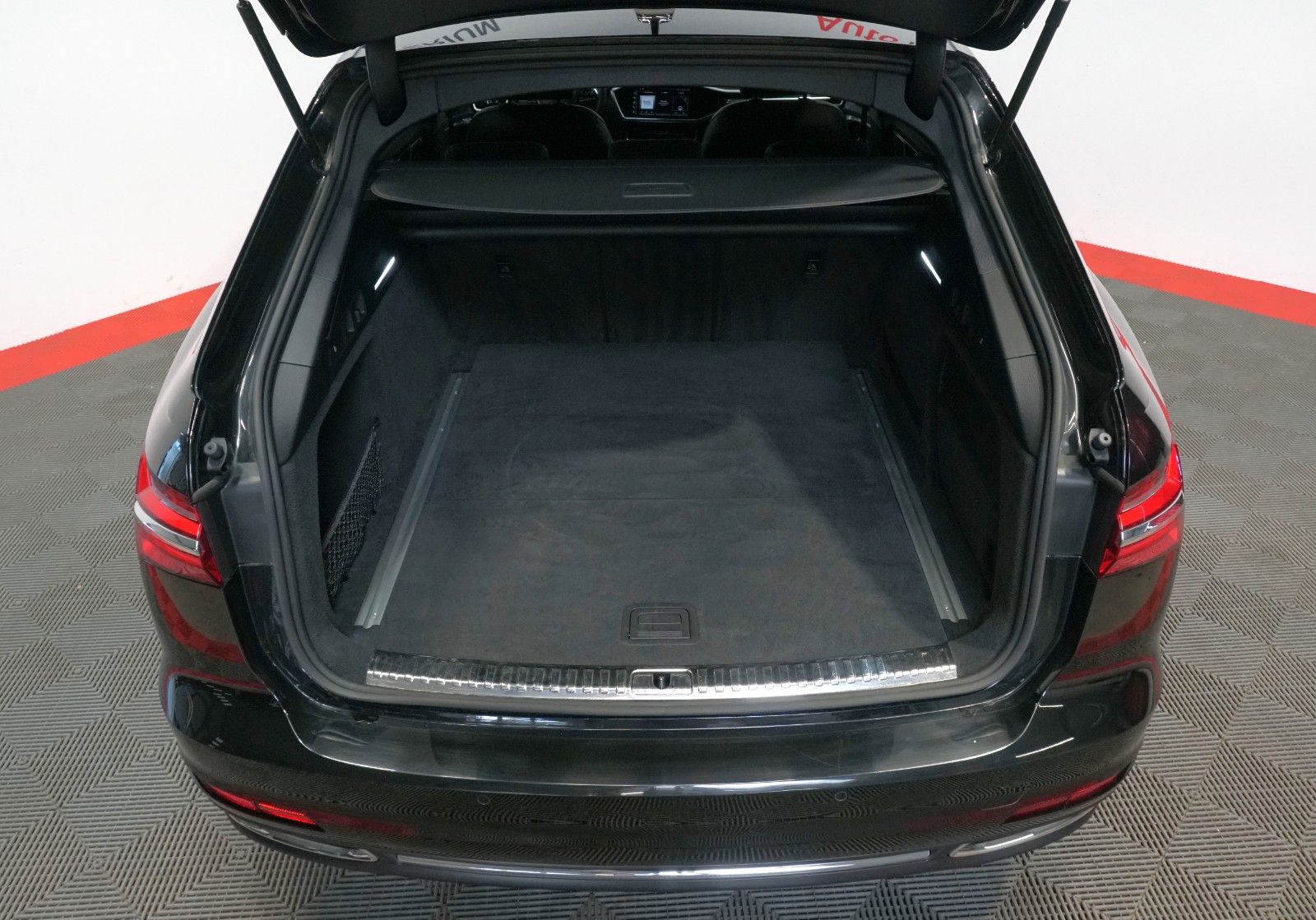 Audi A6 Avant 45 TDI quattro - Samsaru's Car Outlet