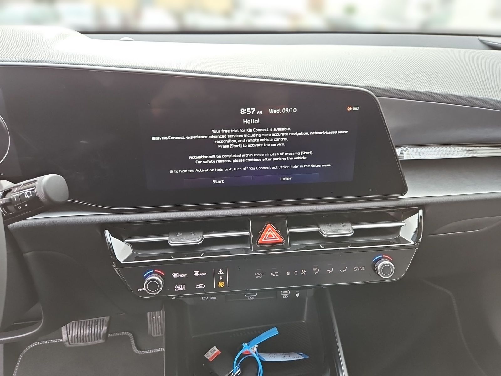 Kia Niro 1.6 HEV 129 DCT Vision - Samsaru's Car Outlet