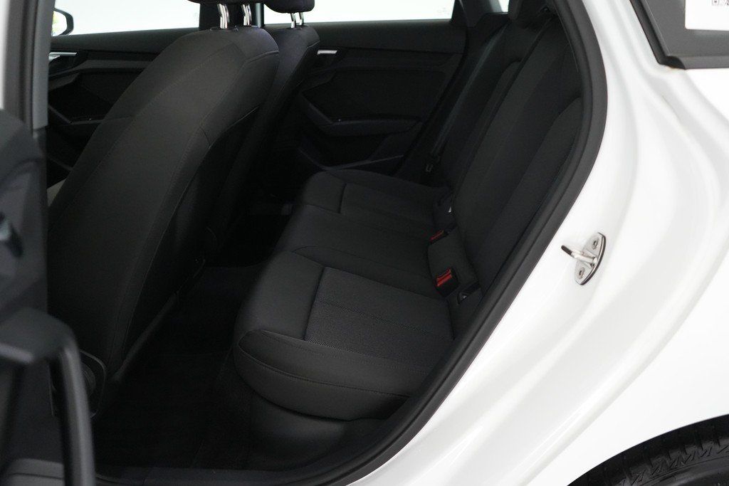 Audi A3 Sportb. 40 TFSIe S tronic advanced GRA Navi