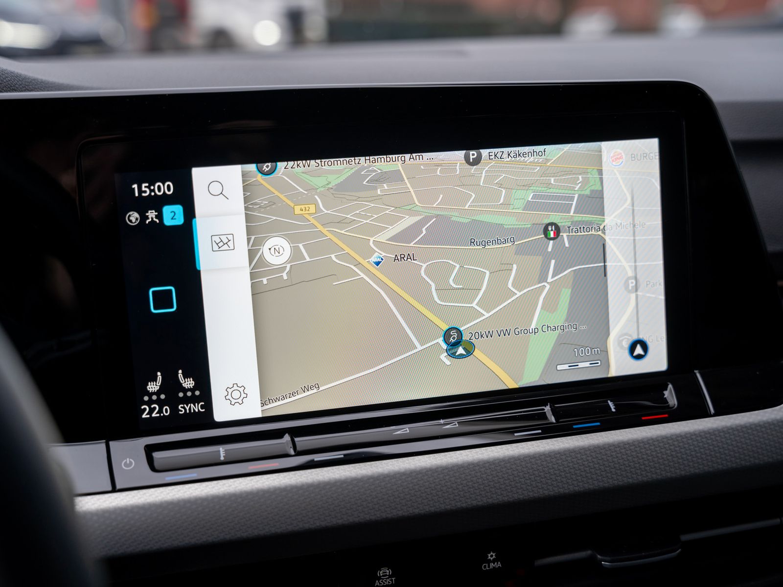 Volkswagen Golf Variant MOVE 1.0 Life - Samsaru's Car Outlet