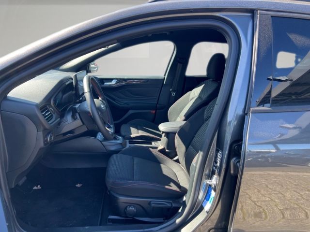 Ford Focus Turnier ST-Line Automat Allwetter Navi LED