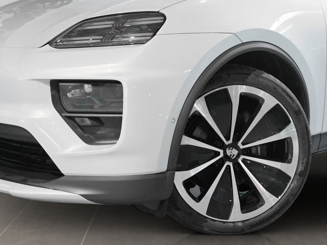 Porsche Macan 4 OffroadDesign - Samsaru's Car Outlet